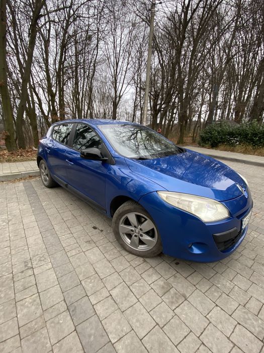 Renault Megan 2011 дизель 1.5 к9к 110кс