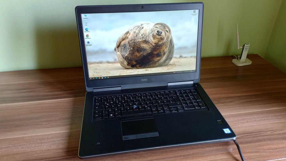 Dell Precision 7720 Intel i7 6920HQ Nvidia Quadro P3000