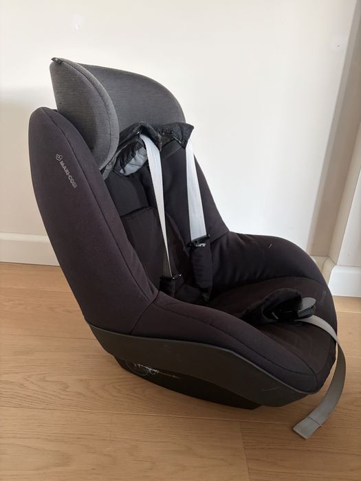 Fotelik Maxi cosi pearl z bazą