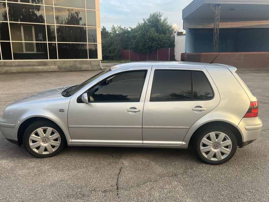 Продам VW Golf 4 1.6 16v