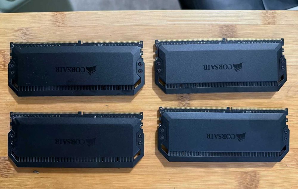 corsair ddr4 32gb - Купить электронику - Цены на OLX.ua