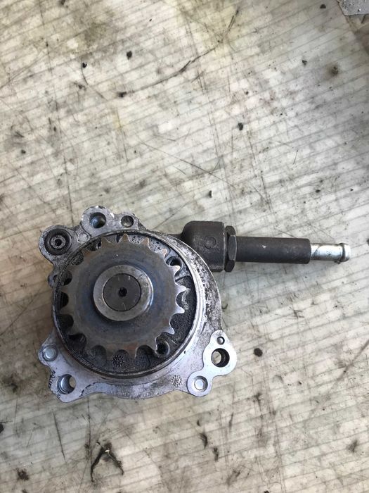 Вакуумний вакумний насос помпа Honda Accord CR-V CRV 2.2 DIESEL.