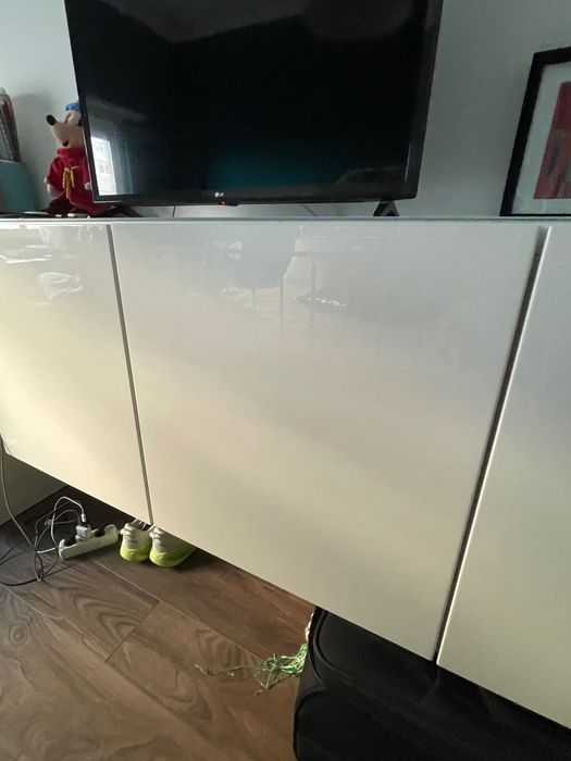 Ikea besta móvel para televisão branco brilhante