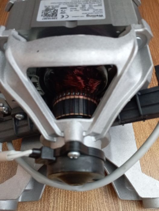 Мотор до пральної машини Vestfrost XMV 105 F4