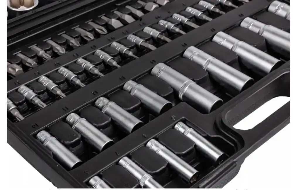 Набір інструментів BEST 108ел хром-ванадій набор головок ключей Польша