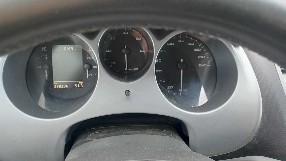 seat altea 5 lugares diesel em bom estado