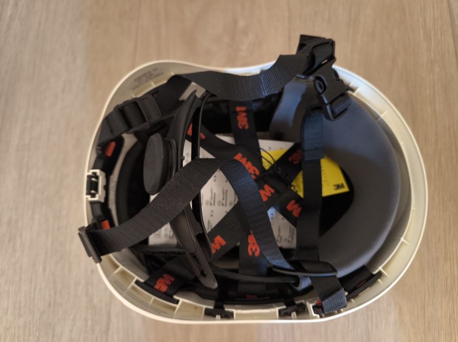 Kask ochronny 3m Biały