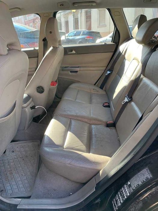 Volvo v50 2D 2004