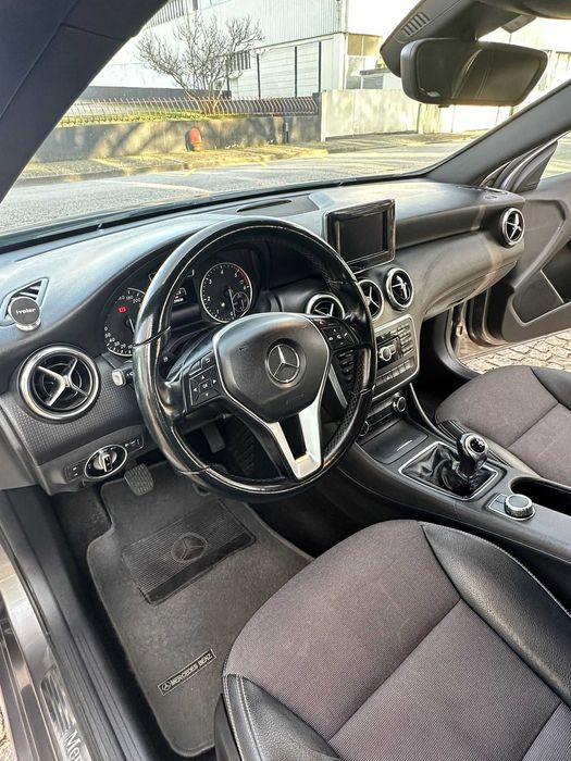 Mercedes-Benz A 180 CDI Versão Style