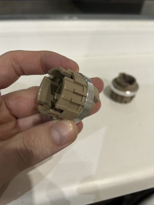 Ремкомплект рульової (рулевой) рейки, втулка, датчик Мазда Mazda 6 GH