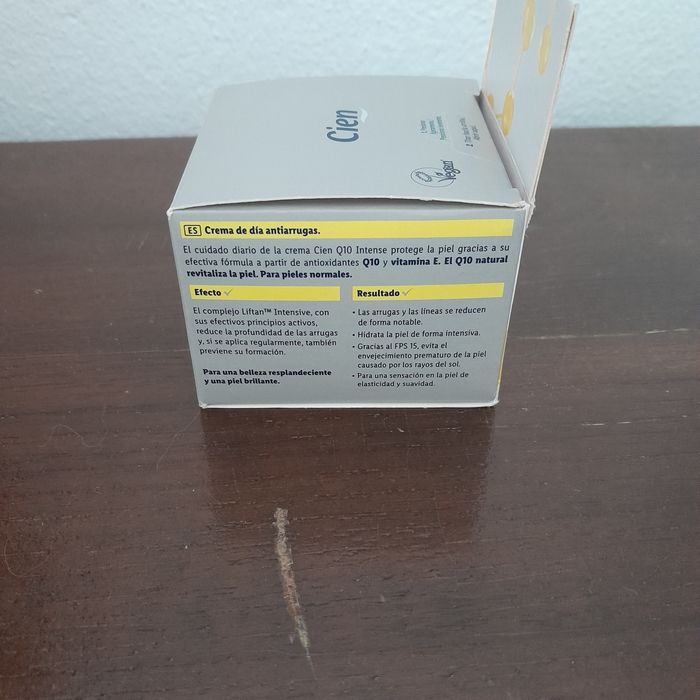 Creme Cien de dia antirrugas Q10 intensive  24h de hidratação