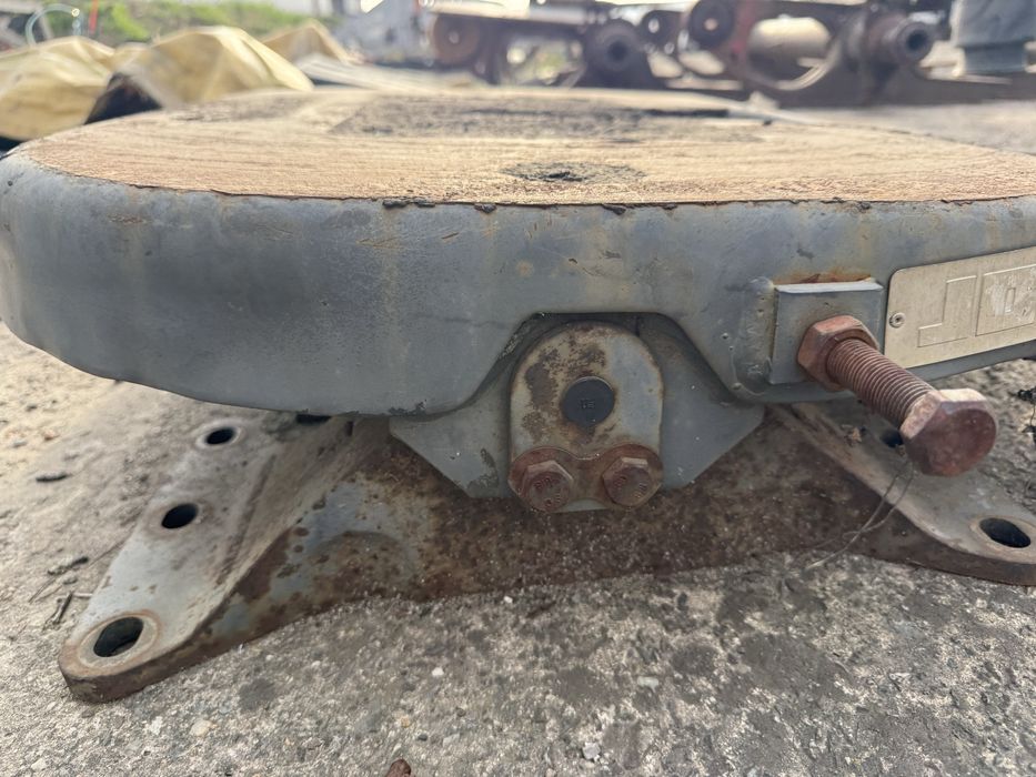 Сідло JOST JSK40,  JSK37, седло jost,Daf Iveco Man Volvo  ACTROS