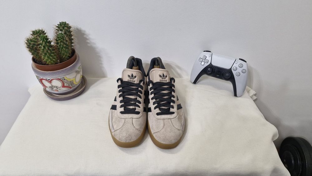 Кросівки Adidas Gazelle.Розмір 37