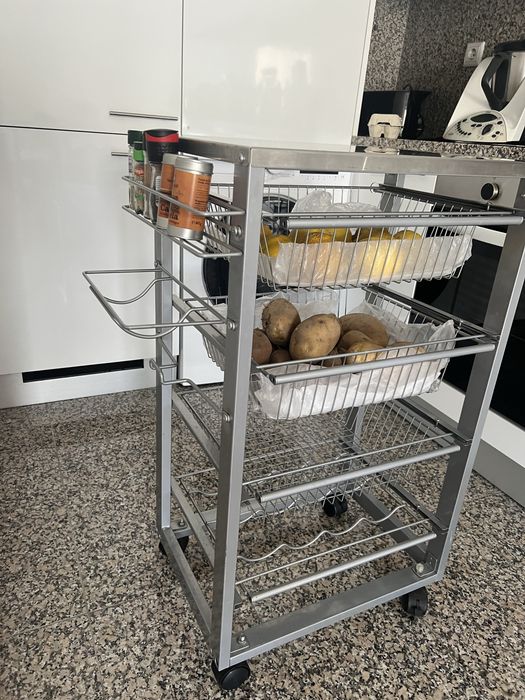Carrinho de cozinha Gato Preto em metal/inox – excelente qualidade e arrumação