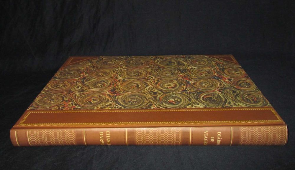 Livro Diário de Viagem Charles Darwin Ediclube