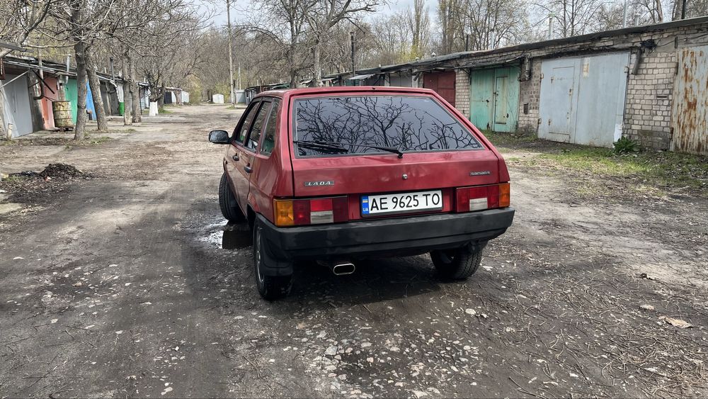 Продам ваз 2109.
