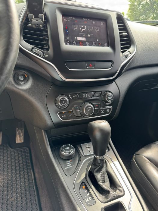 Jeep Cherokee 2018