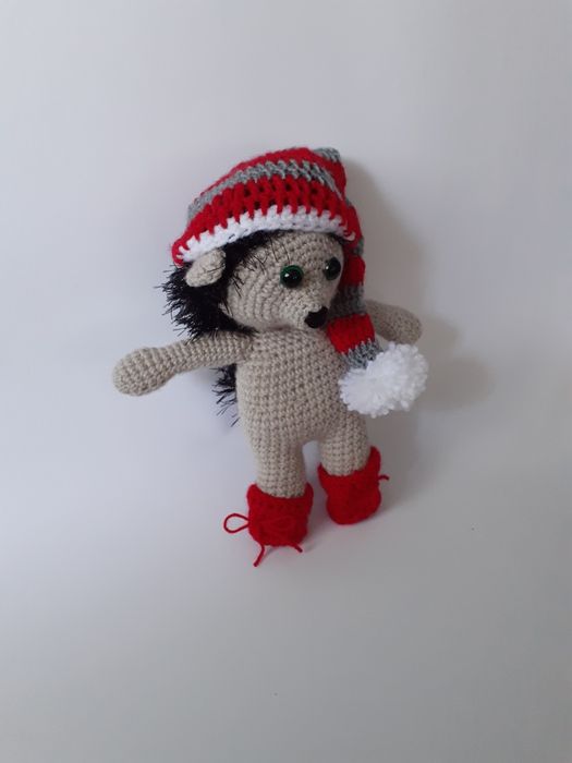 Pluszak jeżyk na szydełku hand made prezent Dzień Dziecka
