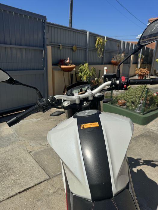 Benelli Bn 125 (Carta A1)