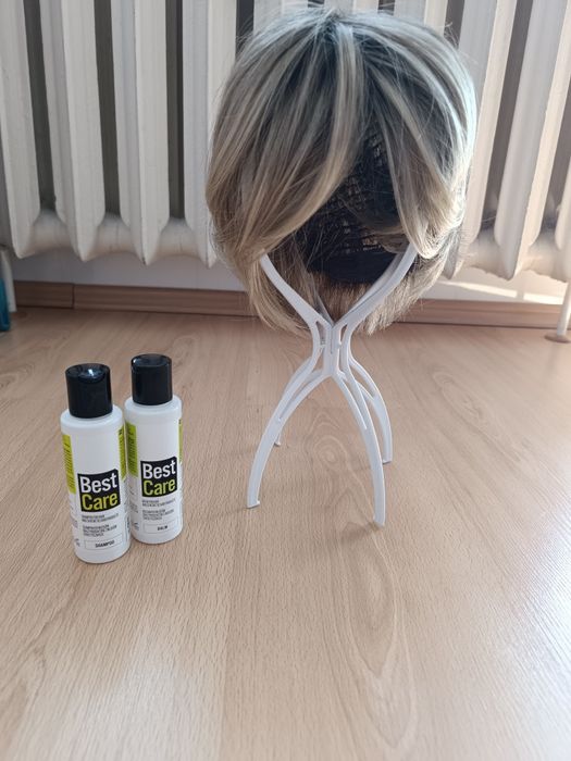 Peruka syntetyczna blond Rokoko