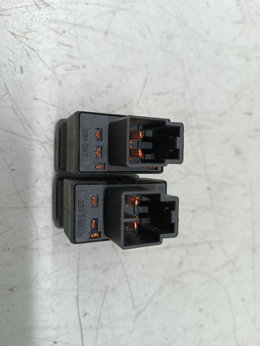 Regulador de aquecimento de banco - NISSAN PRIMERA Traveller (WP11) | 96 - 02