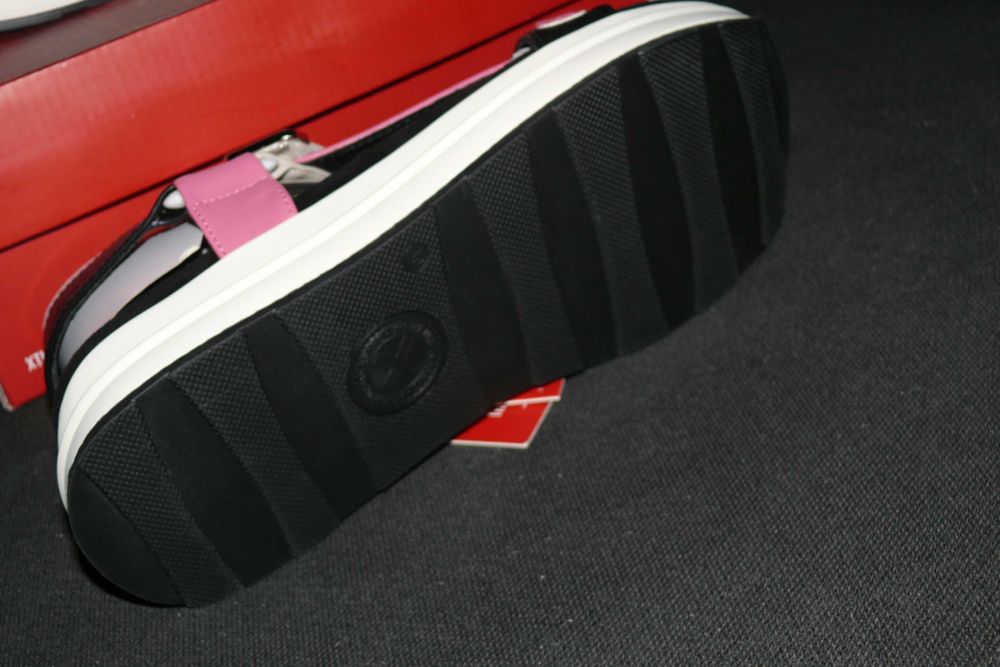 Sandalia XTi - Fucsia