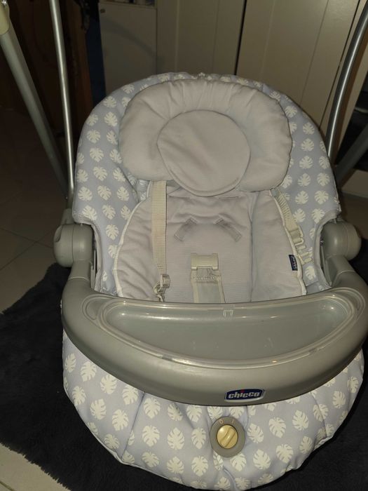 Cadeira baloiço chicco polly swing