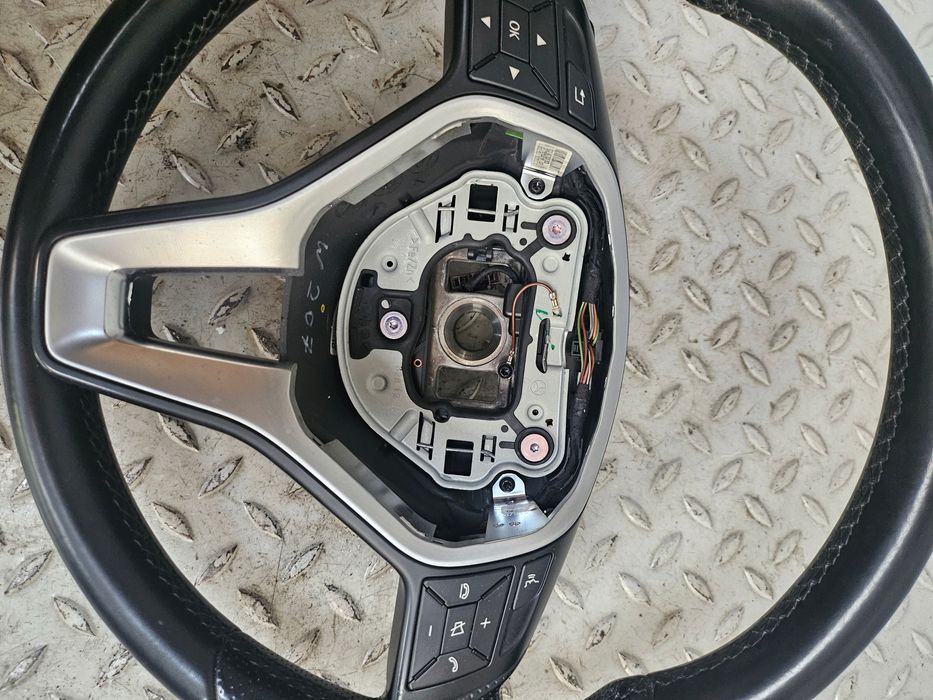 mercedes w207 e klasa coupe kierownica skórzana multifunkcja łopatki ładna