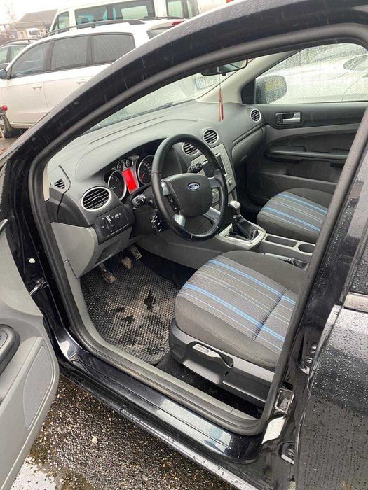 Оренда авто Ford Focus сімейний, надійний, економний