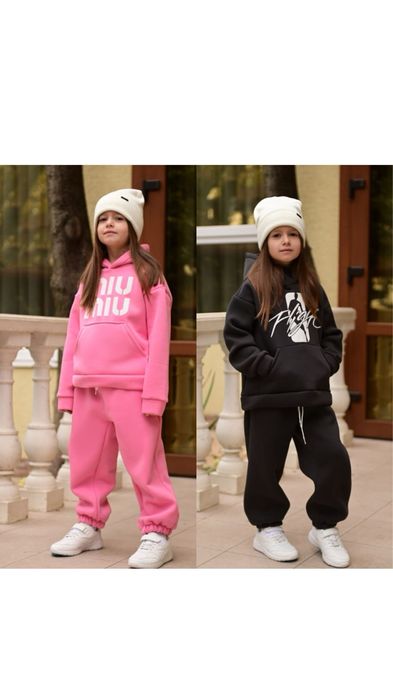 Теплий спортивний костюм тринитка з флісом на дівчинку 128 134 140 146