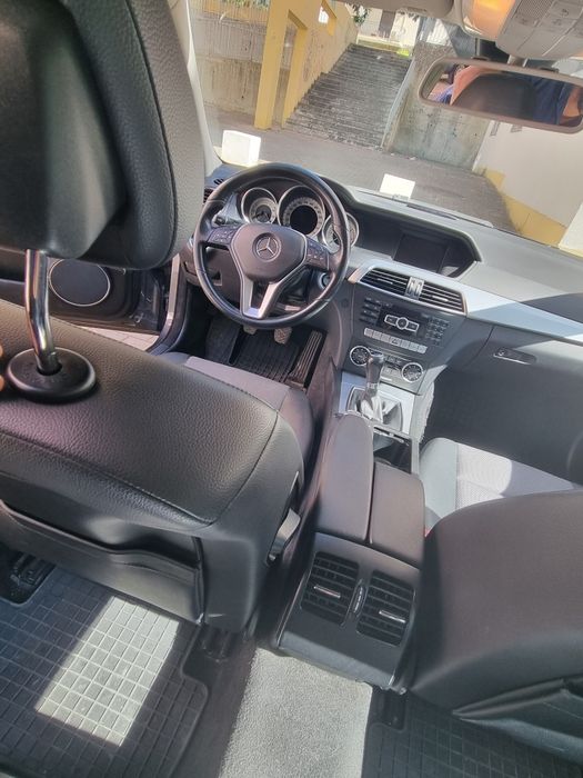 Mercedes C 220 AVANTGARDE