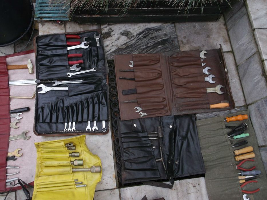 komplety kluczy samochodowych z epoki prlu