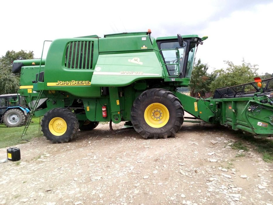 Послуги комбайна, Збір врожаю, Послуги зернозбирального комбайна.