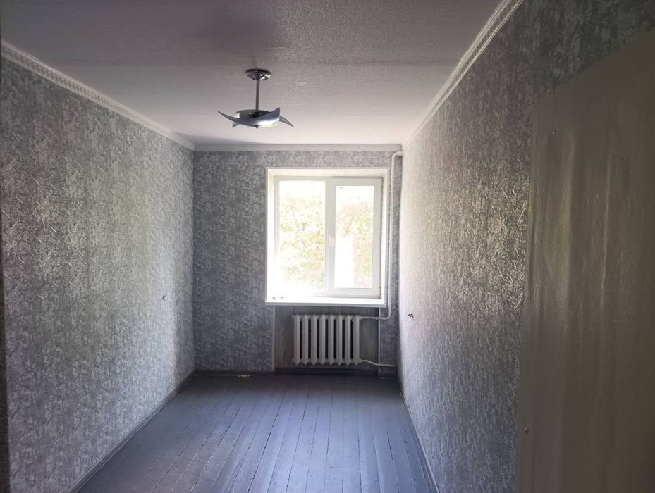 Продам 2-х кімнатну квартиру