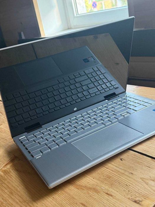 HP Pavilion x360 Convertible 15-er1xxx