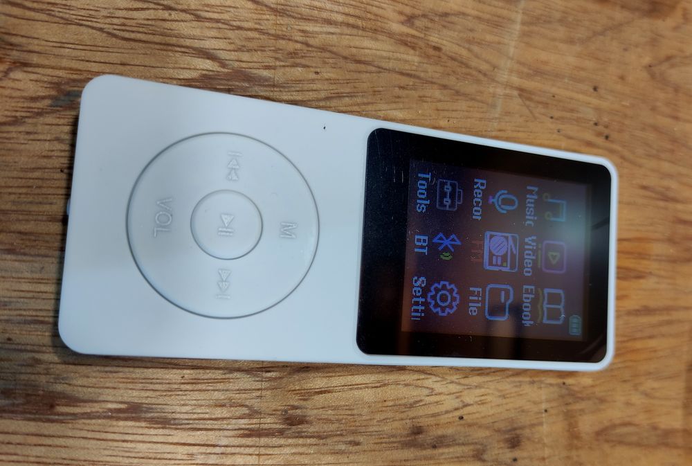 Плеер MP3 Bluetooth FM з картою пам'яті