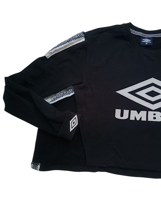 Bluza  Umbro M  z rozcięciami po bokach rozmiar M