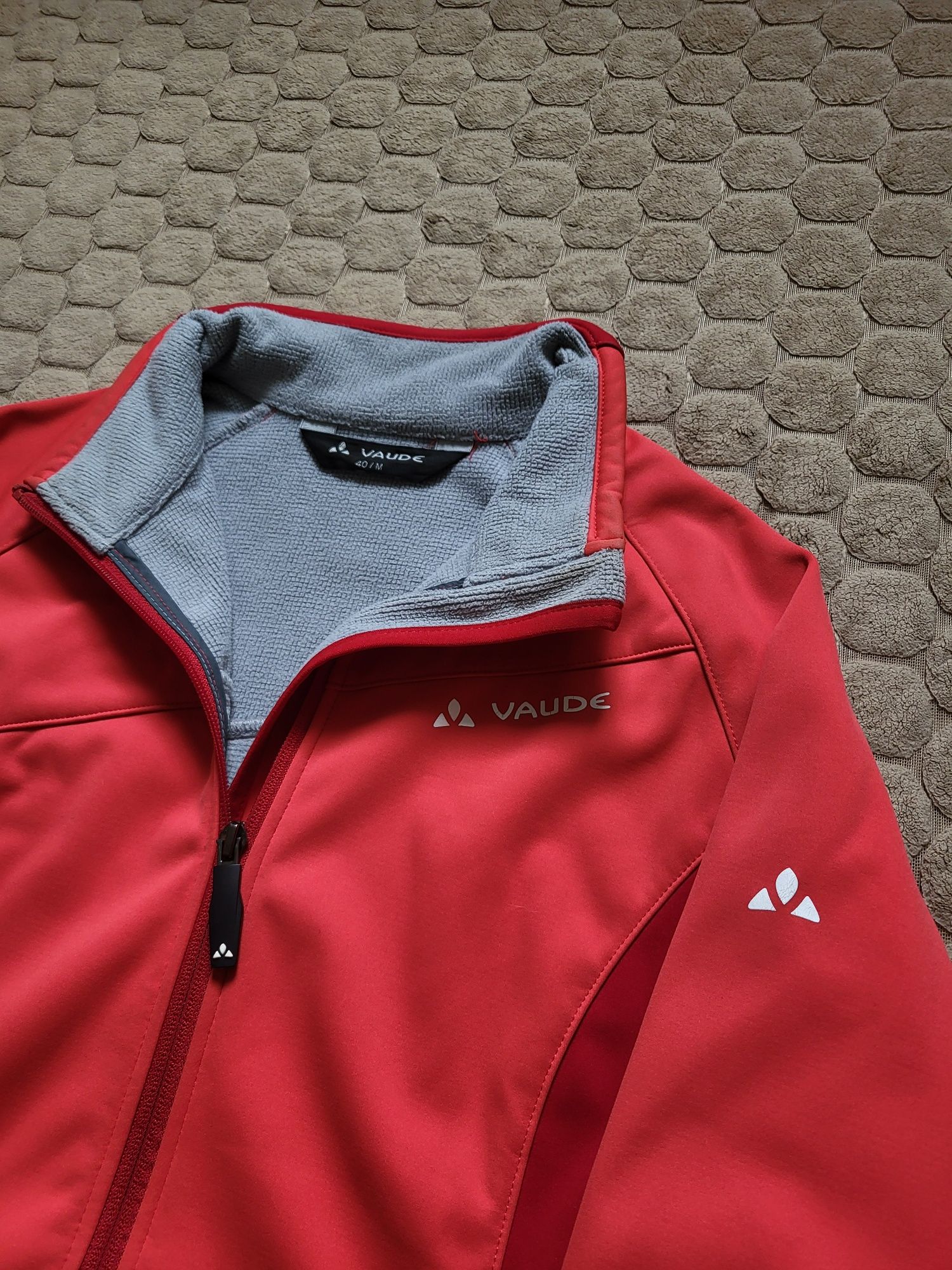 Softshell vaude deals