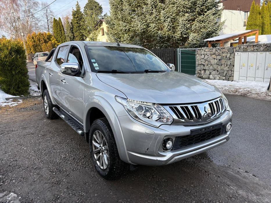Mitsubishi L200 2.4DID 180 KM Automat Klima Kamera Navi