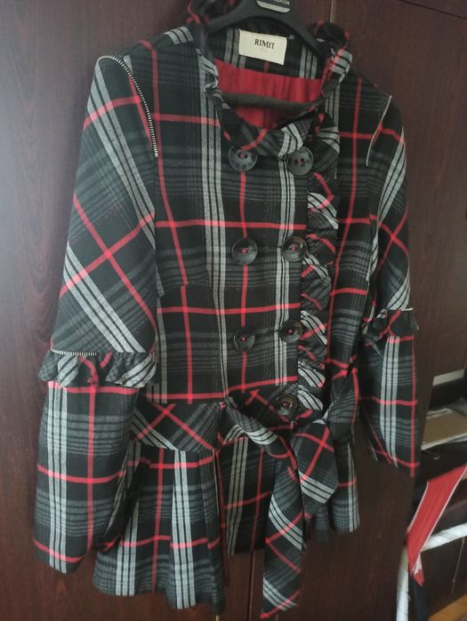 Жіноча куртка розмір 50