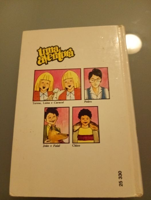 Uma Aventura... - 2 Historias por livro,	de Ana Maria Magalhães e Isabel Alçada: 	Uma aventura...no Bosque / entre Douro e Minho-  COMO NOVO!!!
