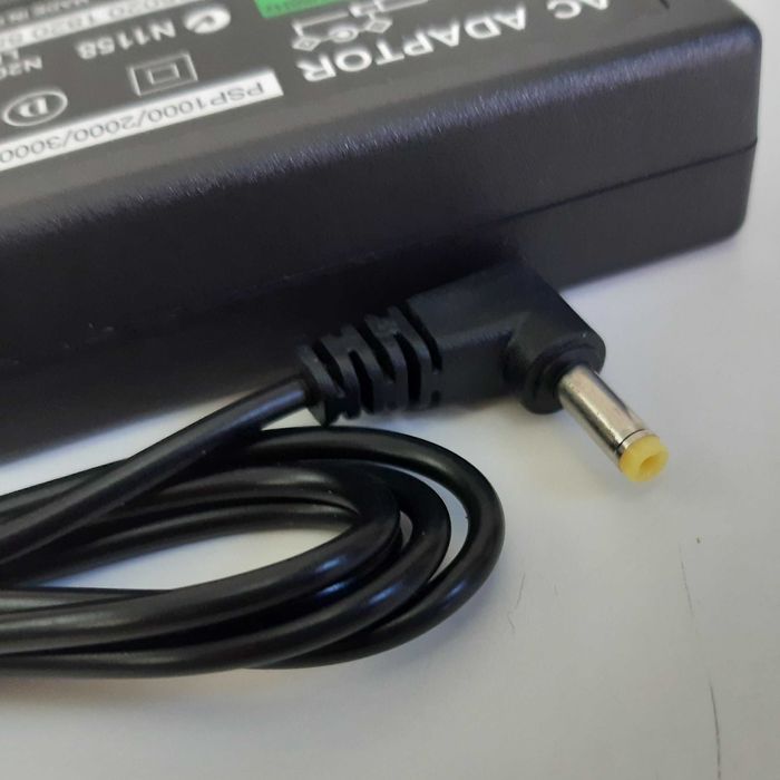 Carregador Novo 5V 2A p/ Consolas Sony PSP