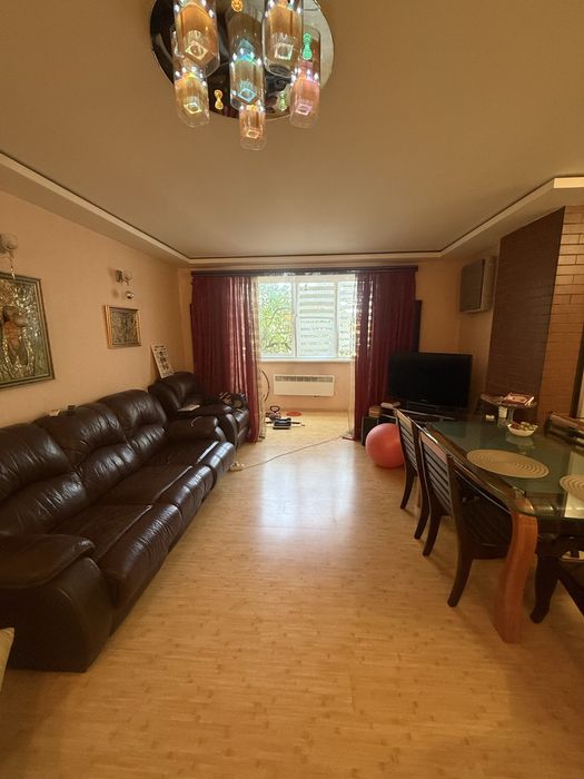 Продам 3-ком кв Центр города