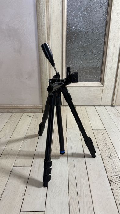 Штатив професійний Slik Pro AL-324