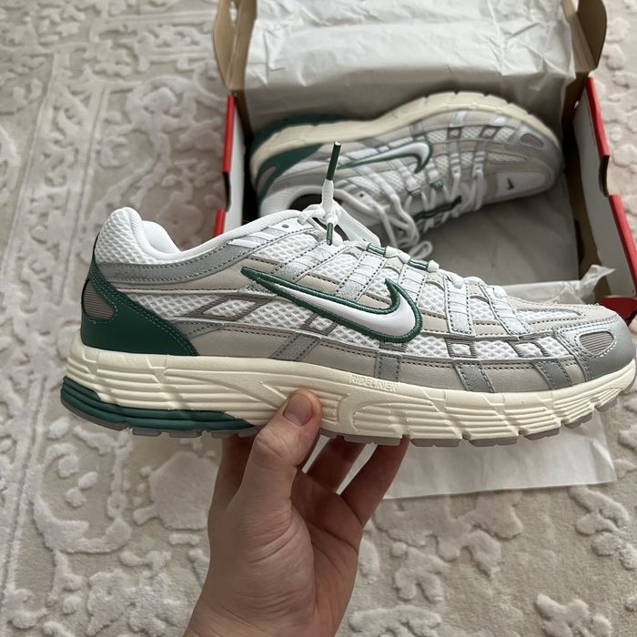 Кросівки Nike P-6000