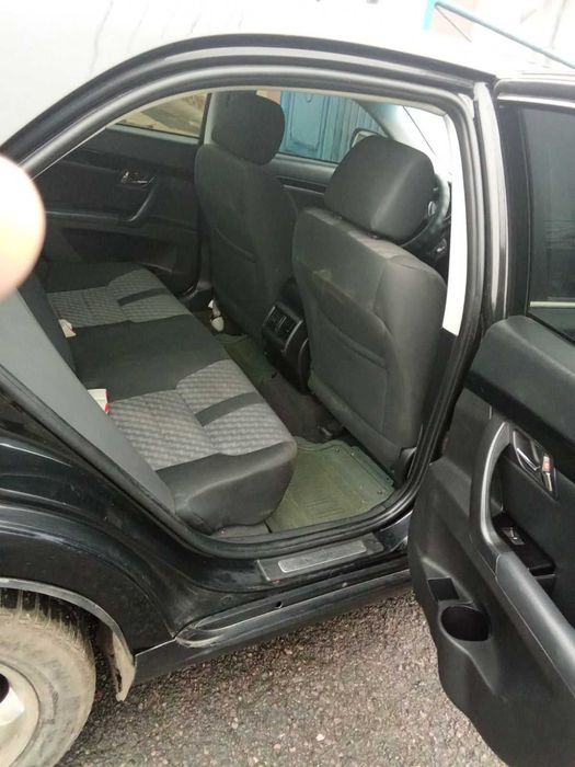 Geely Emgrang 8      .