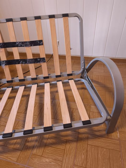 Cama click clack sem colchão