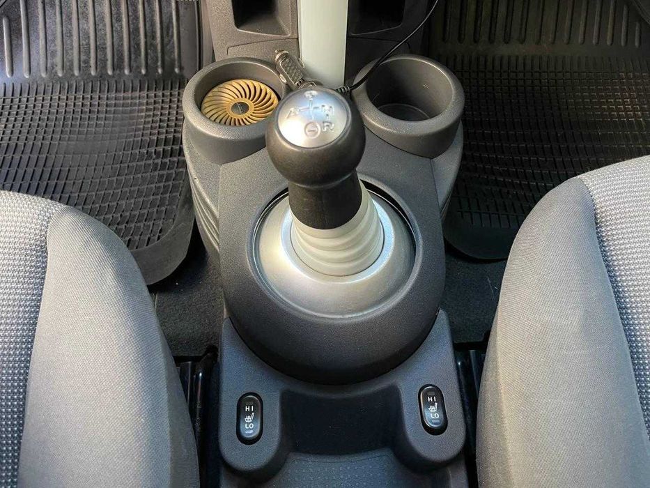 Mitsubishi Colt 2005