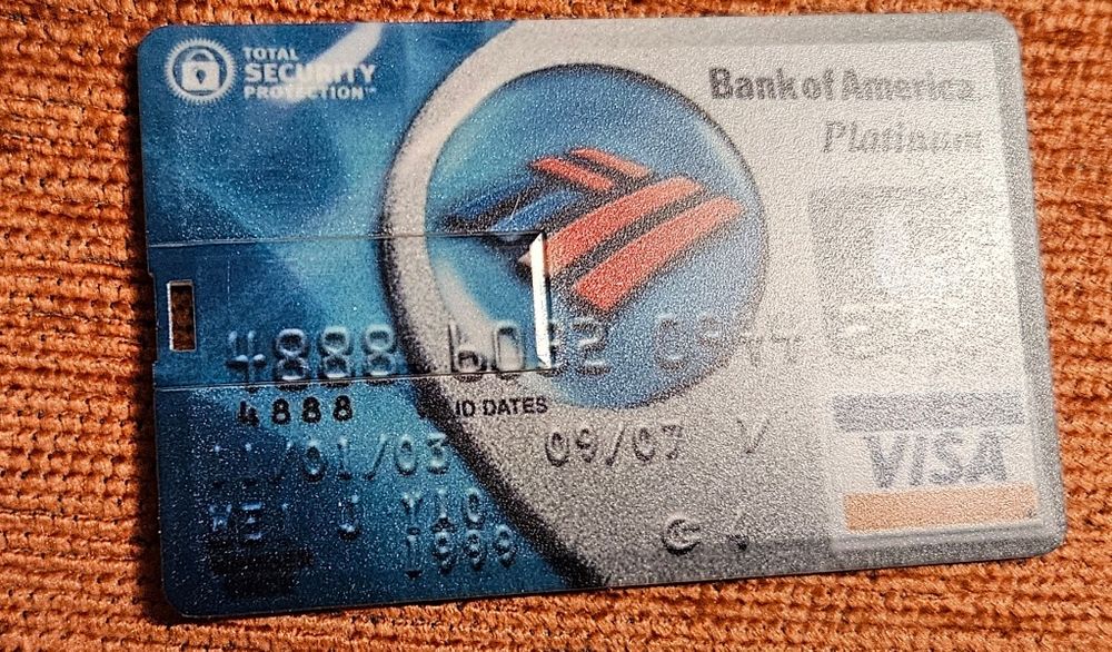Bank of America Platinum - karta - pendrive