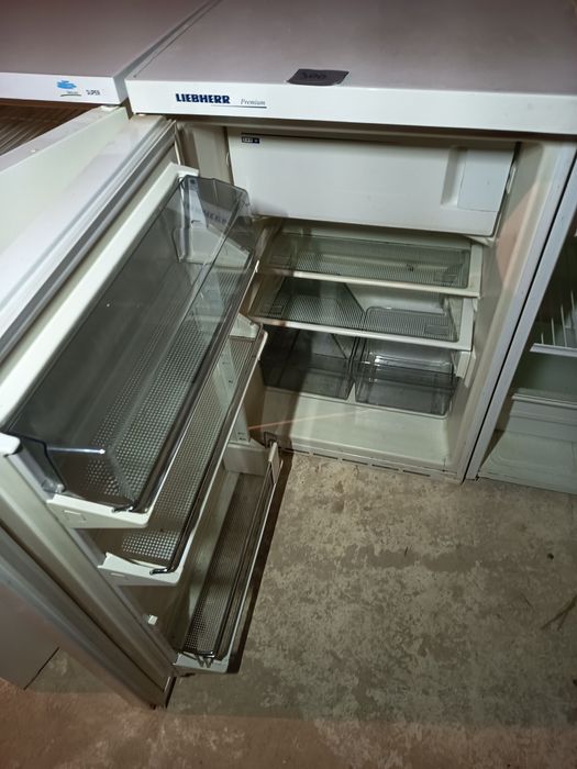 Lodówki-lodówko zamrażarki 80 cm.